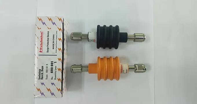 Surge Arrestor with Insulated Spark Gap for Overvoltage Protection