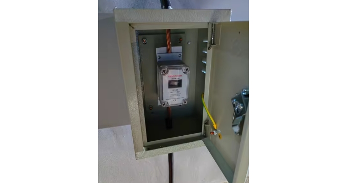 Lightning Counter for Surge Protection Devices